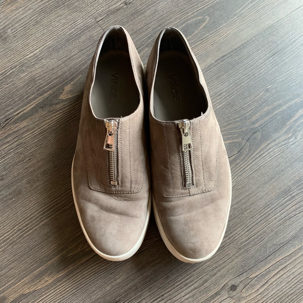 Vince Warner Sneakers Limestone Grey SZ 7 with Box